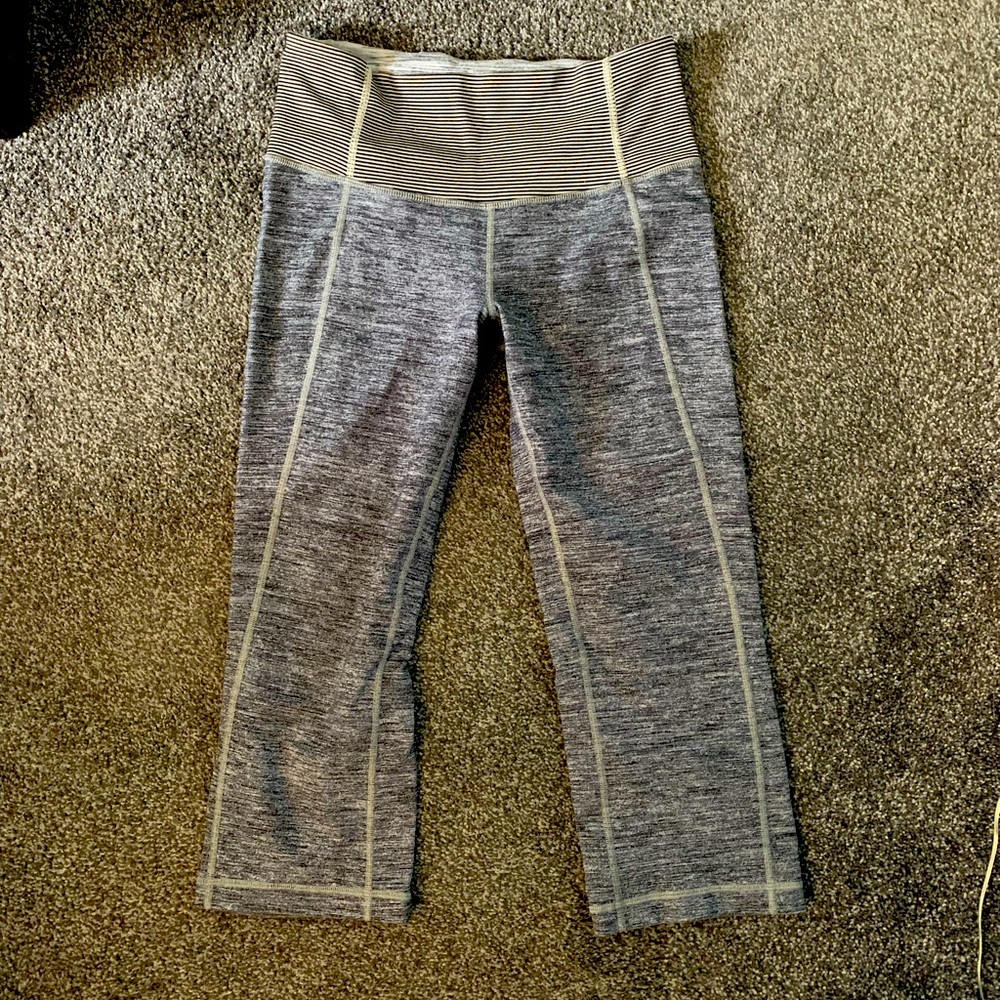 Lululemon crops